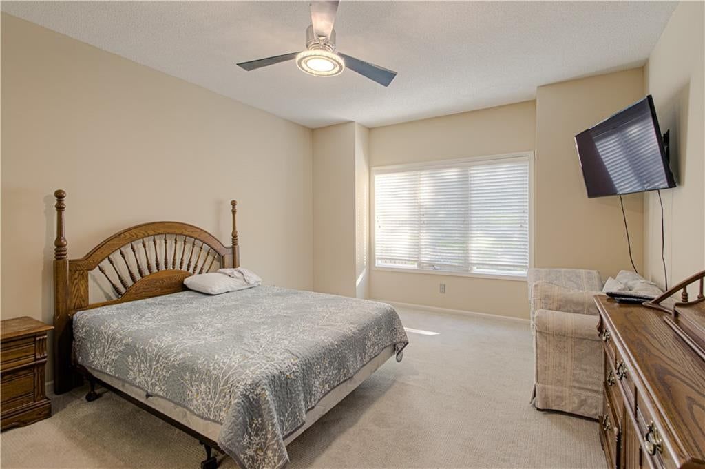 14335 Russell Street — photo 14