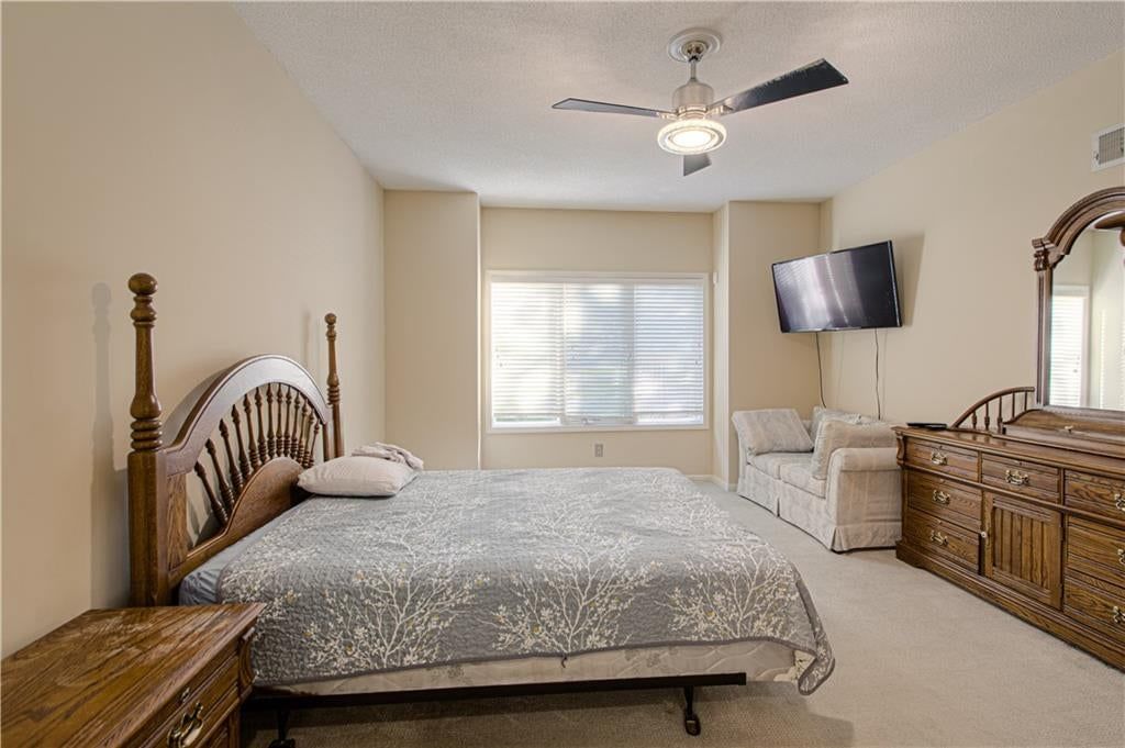 14335 Russell Street — photo 15