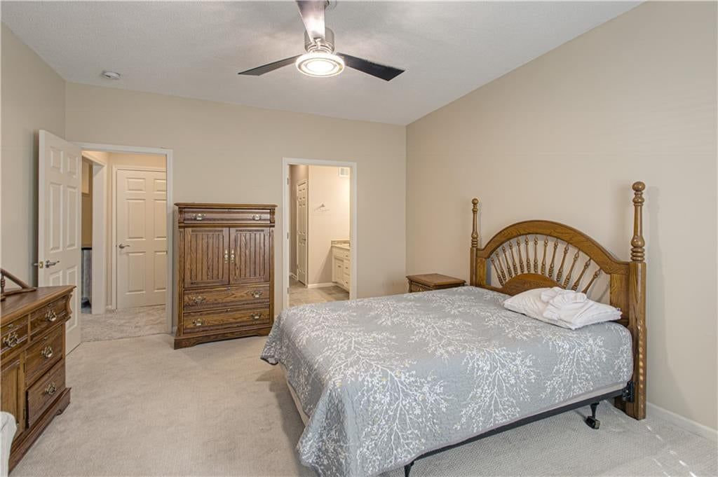 14335 Russell Street — photo 16