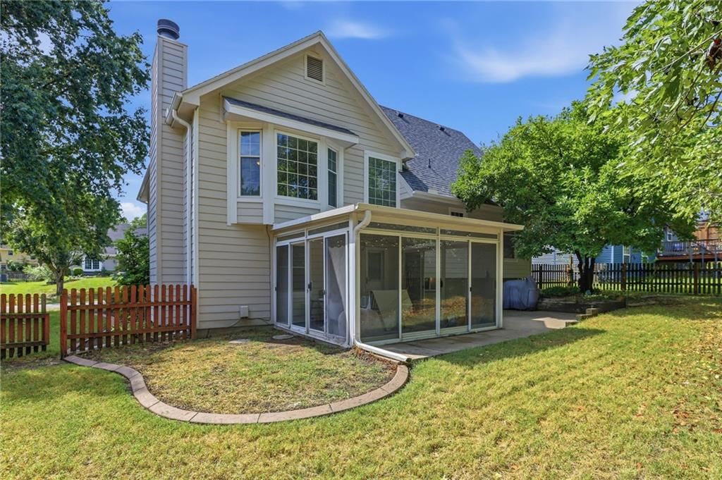 14624 W 83rd Terrace — photo 37