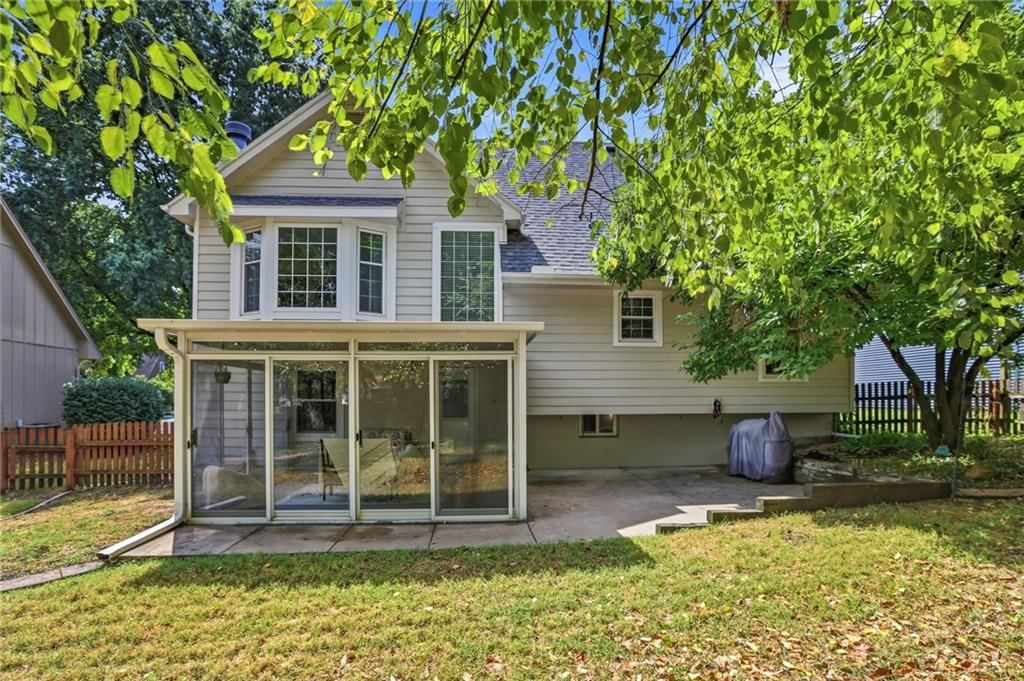 14624 W 83rd Terrace — photo 38