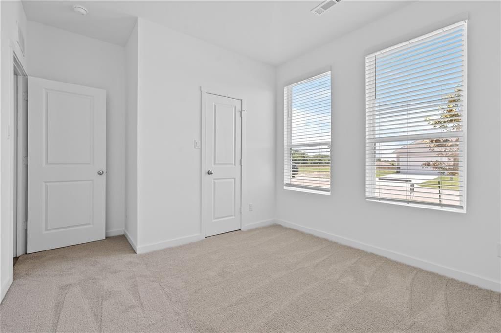 Photo 27 of 28 - 21335 Cleveland Street, Spring Hill, KS 66083