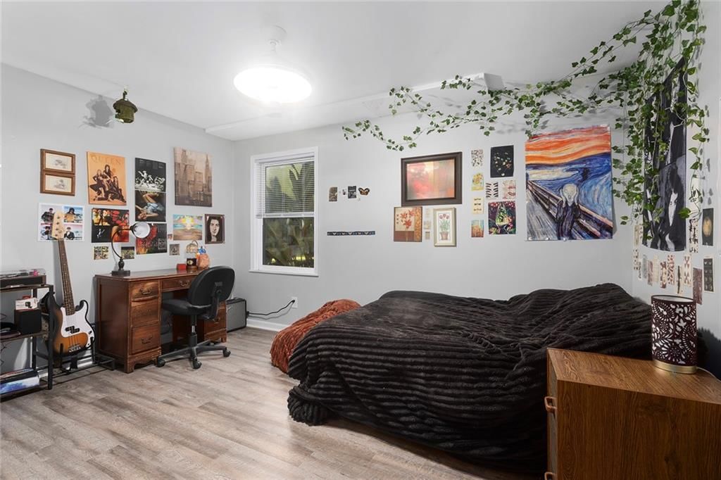 1102 S Elm Street — photo 26