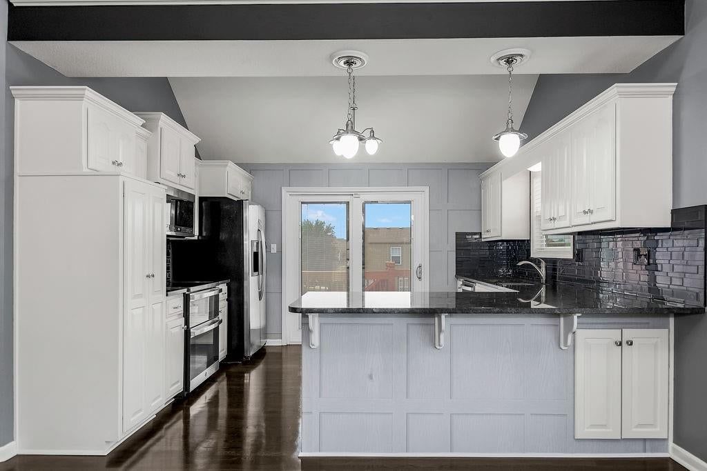 4412 SW Lyndsie Court — photo 8