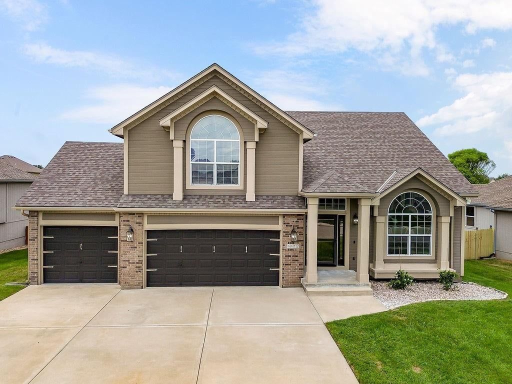 4412 SW Lyndsie Court — photo 33