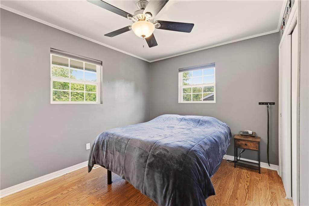 5440 N Cleveland Avenue — photo 15