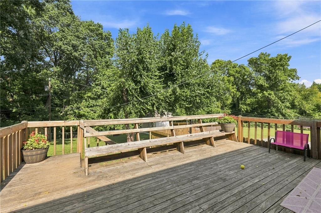 5440 N Cleveland Avenue — photo 25