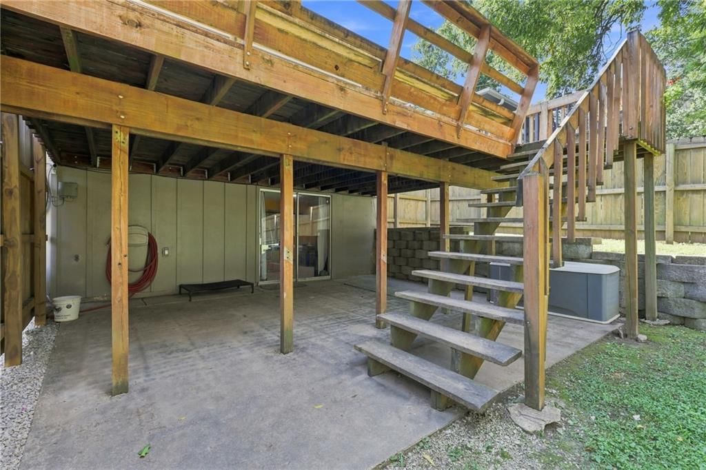 5440 N Cleveland Avenue — photo 26