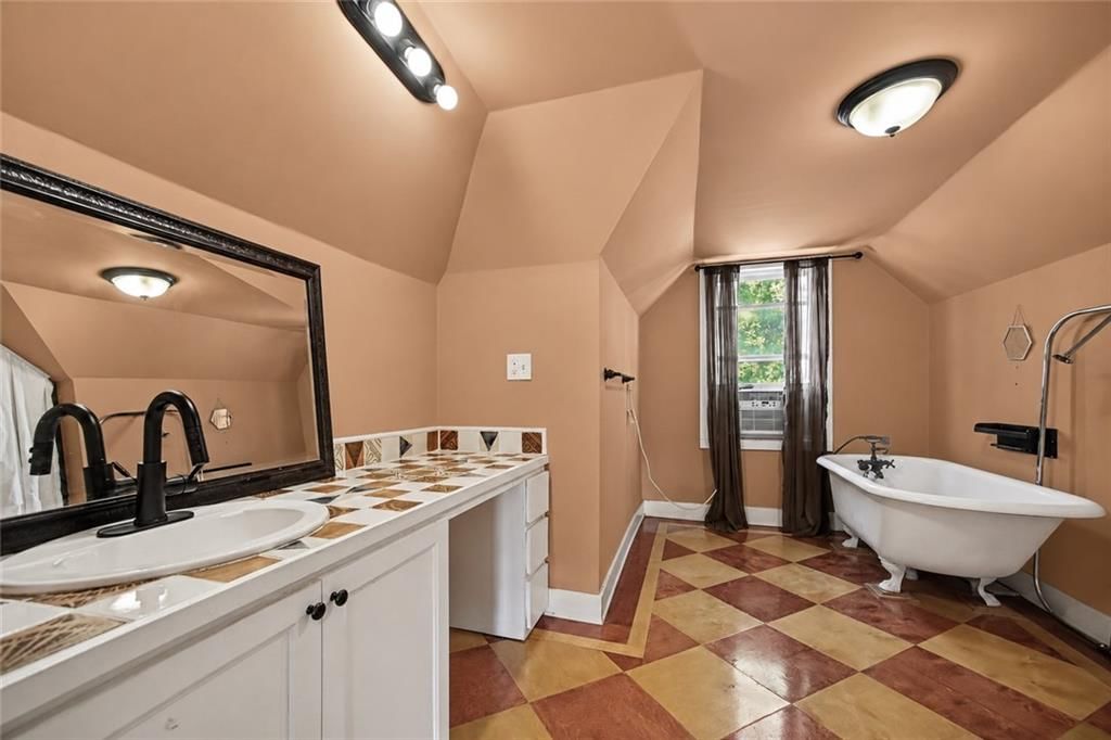 3422 Baltimore Avenue — photo 21