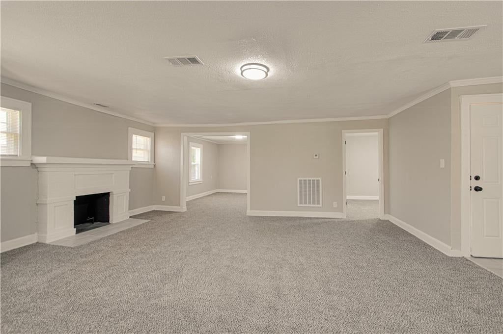 Photo 8 of 30 - 5339 Paseo Boulevard, Kansas City, MO 64110