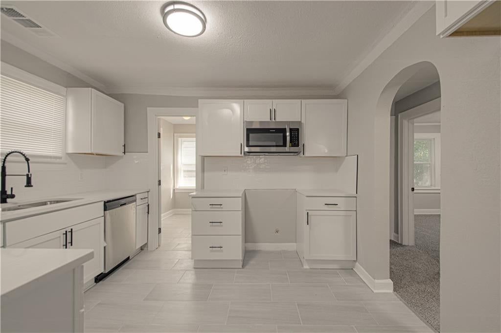 Photo 15 of 30 - 5339 Paseo Boulevard, Kansas City, MO 64110