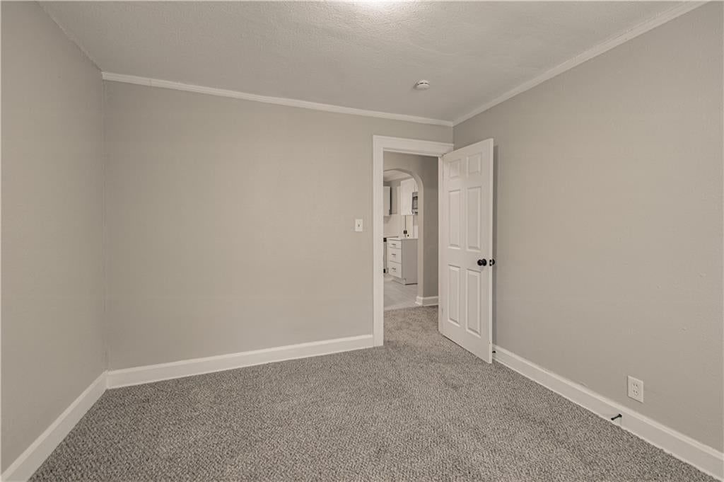 Photo 24 of 30 - 5339 Paseo Boulevard, Kansas City, MO 64110