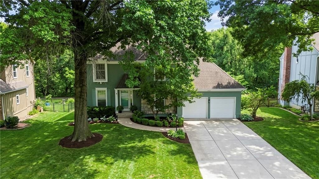 8543 Hallet Street — photo 2
