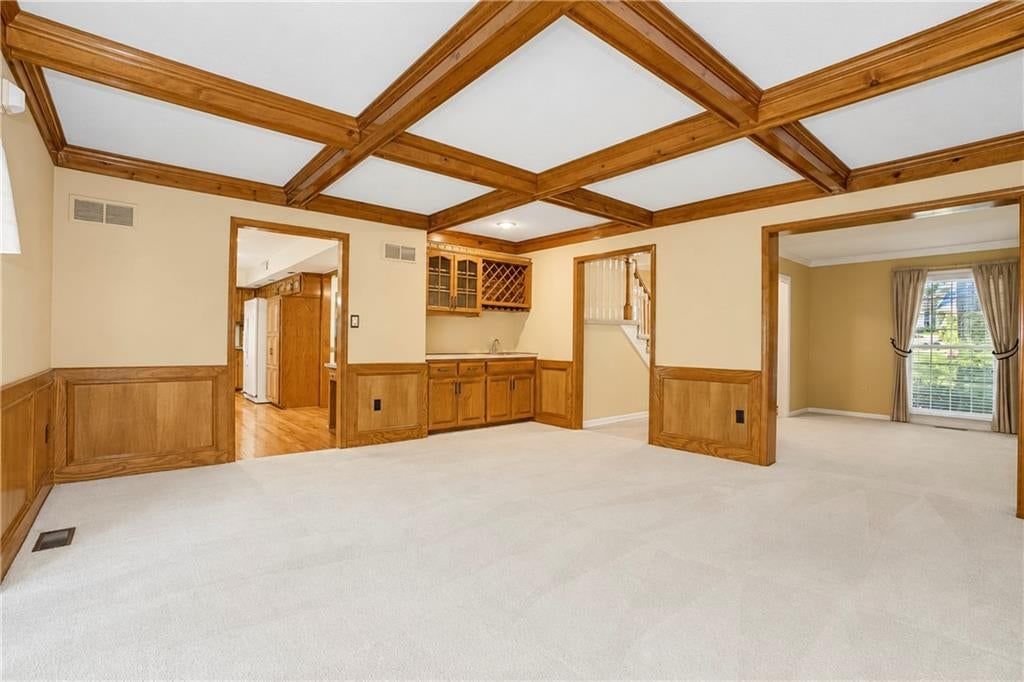 8543 Hallet Street — photo 10