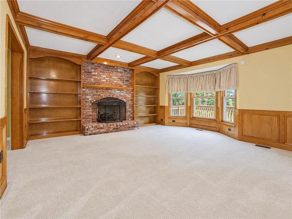 8543 Hallet Street — photo 11