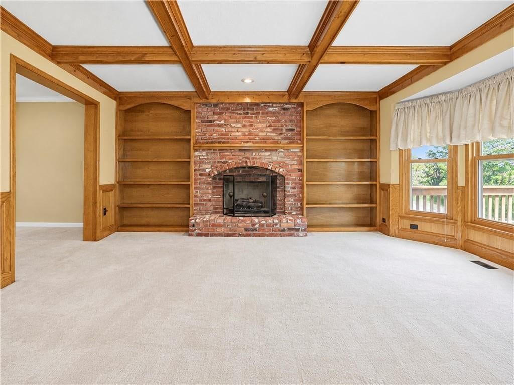 8543 Hallet Street — photo 12