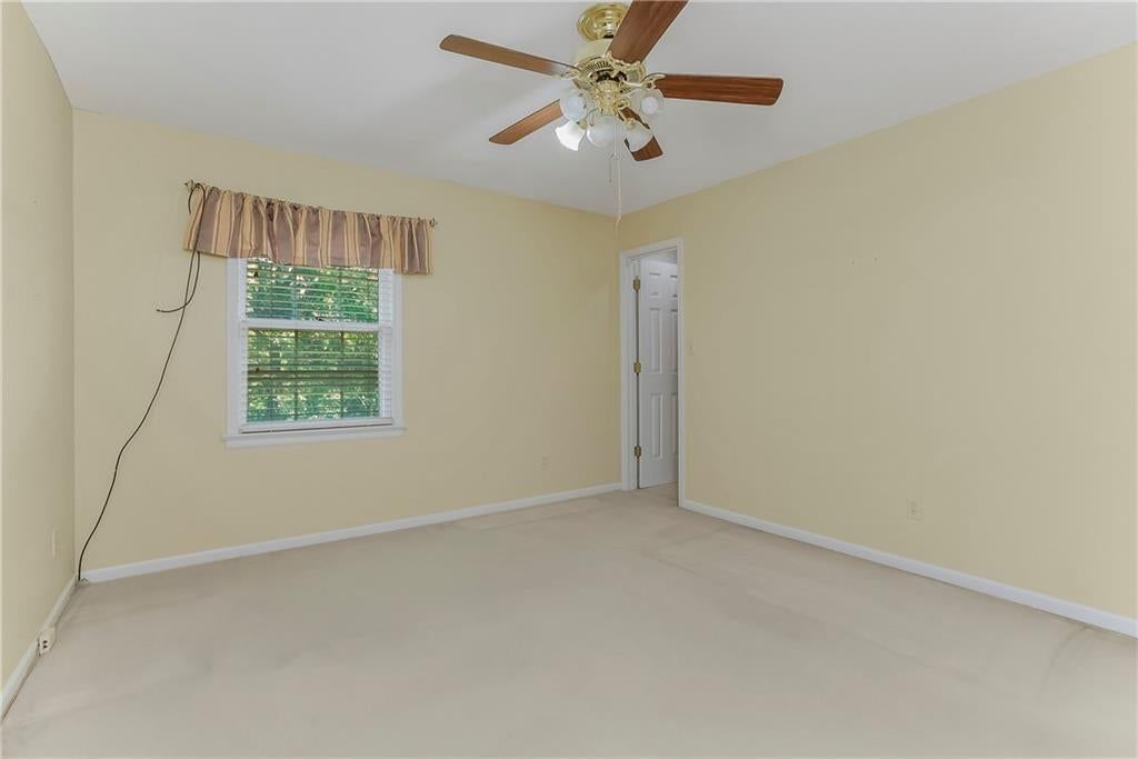 8543 Hallet Street — photo 26