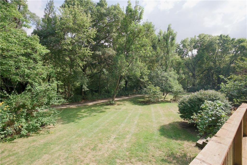 8543 Hallet Street — photo 38
