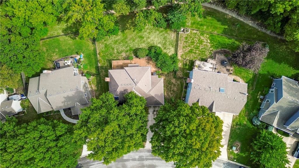 8543 Hallet Street — photo 42