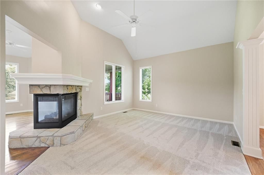 Photo 41 of 80 - 5704 NW 108th Court, Kansas City, MO 64154