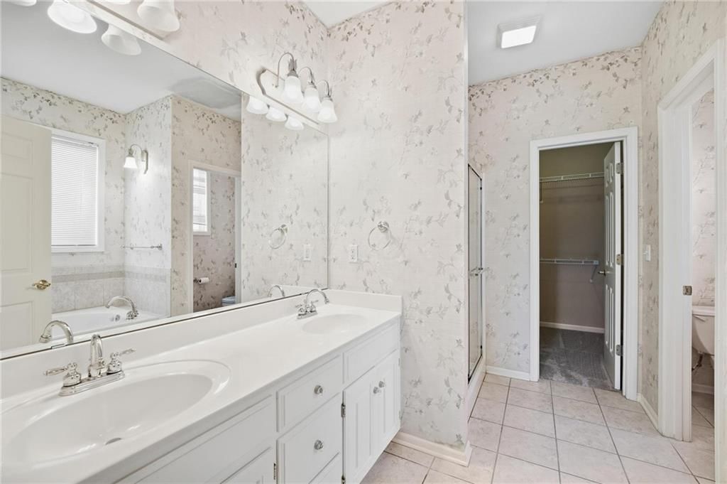 Photo 61 of 80 - 5704 NW 108th Court, Kansas City, MO 64154