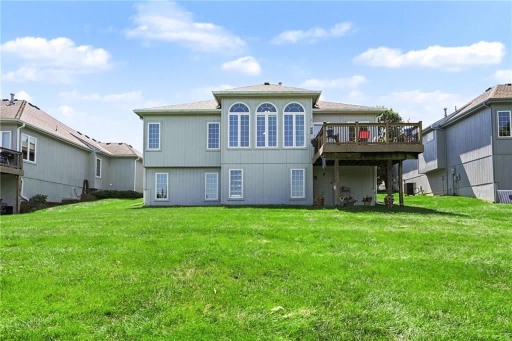 Photo 25 of 29 - 4400 NE 73rd Street, Kansas City, MO 64119