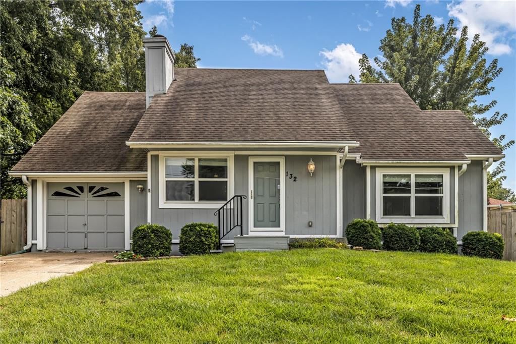 132 Emile Street, Lansing, KS