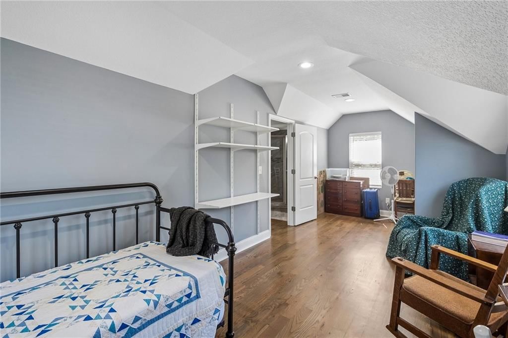 312 S Church Street — photo 10
