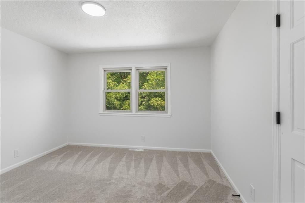 12100 E 60TH Terrace — photo 19