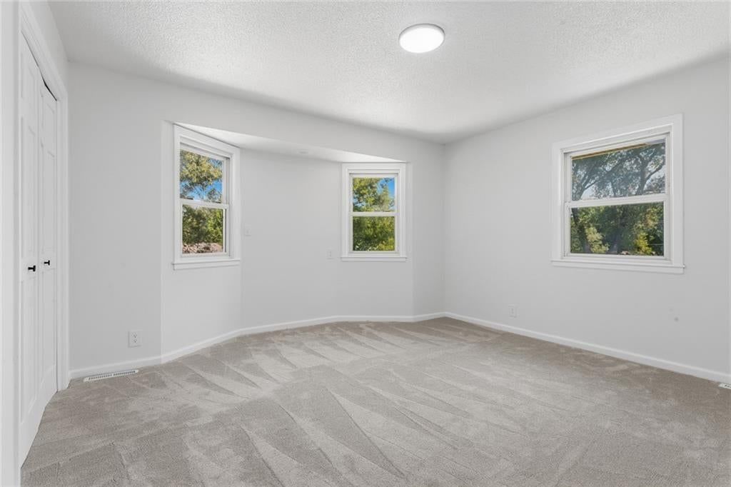 12100 E 60TH Terrace — photo 20