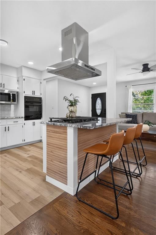 3737 N Walrond Avenue — photo 12
