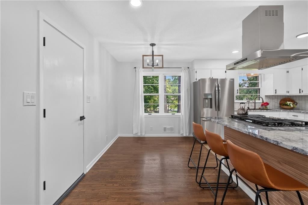 3737 N Walrond Avenue — photo 19