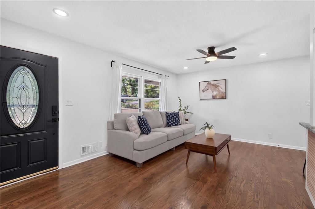 3737 N Walrond Avenue — photo 24