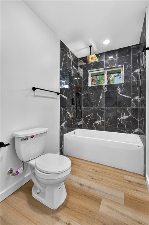 3737 N Walrond Avenue — photo 27