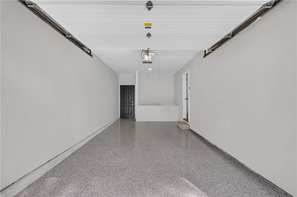 3737 N Walrond Avenue — photo 37
