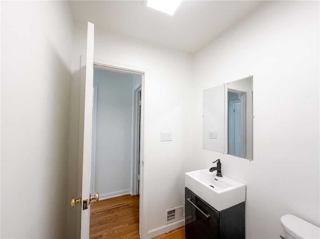 5419 Roe Boulevard — photo 3