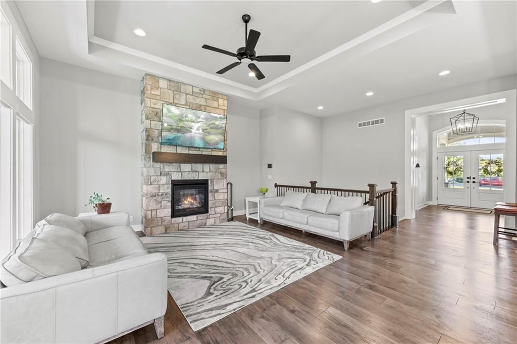 9261 Brownridge Street — photo 10