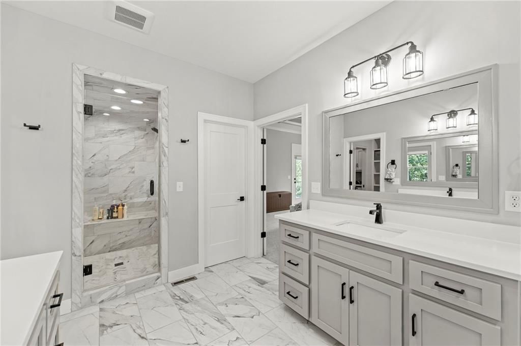 9261 Brownridge Street — photo 31