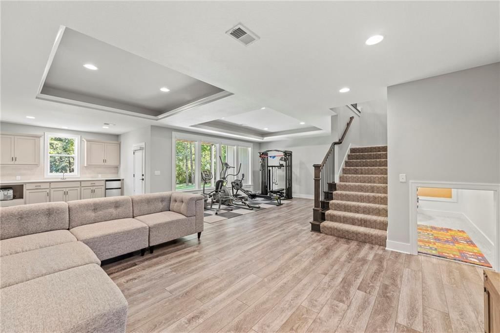 9261 Brownridge Street — photo 35