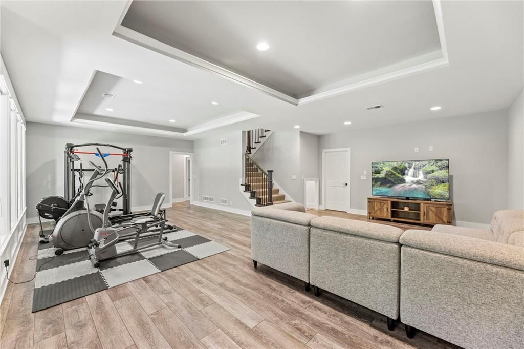 9261 Brownridge Street — photo 37