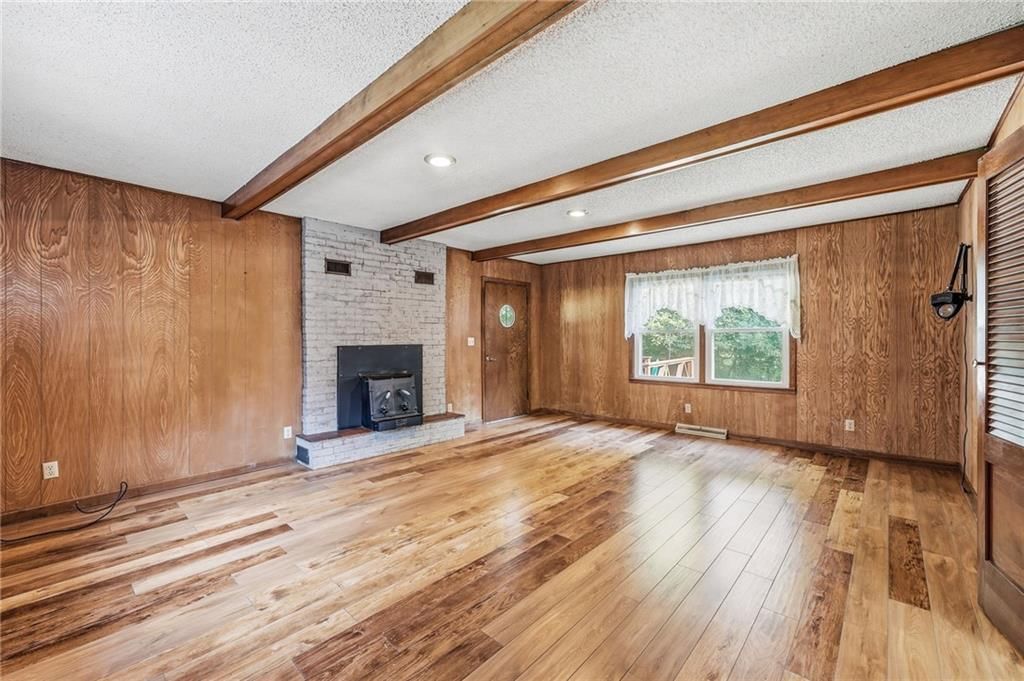 Photo 15 of 37 - 6000 Arlington Avenue, Kansas City, MO 64133