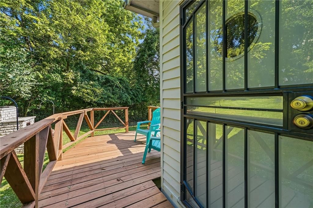 Photo 29 of 37 - 6000 Arlington Avenue, Kansas City, MO 64133