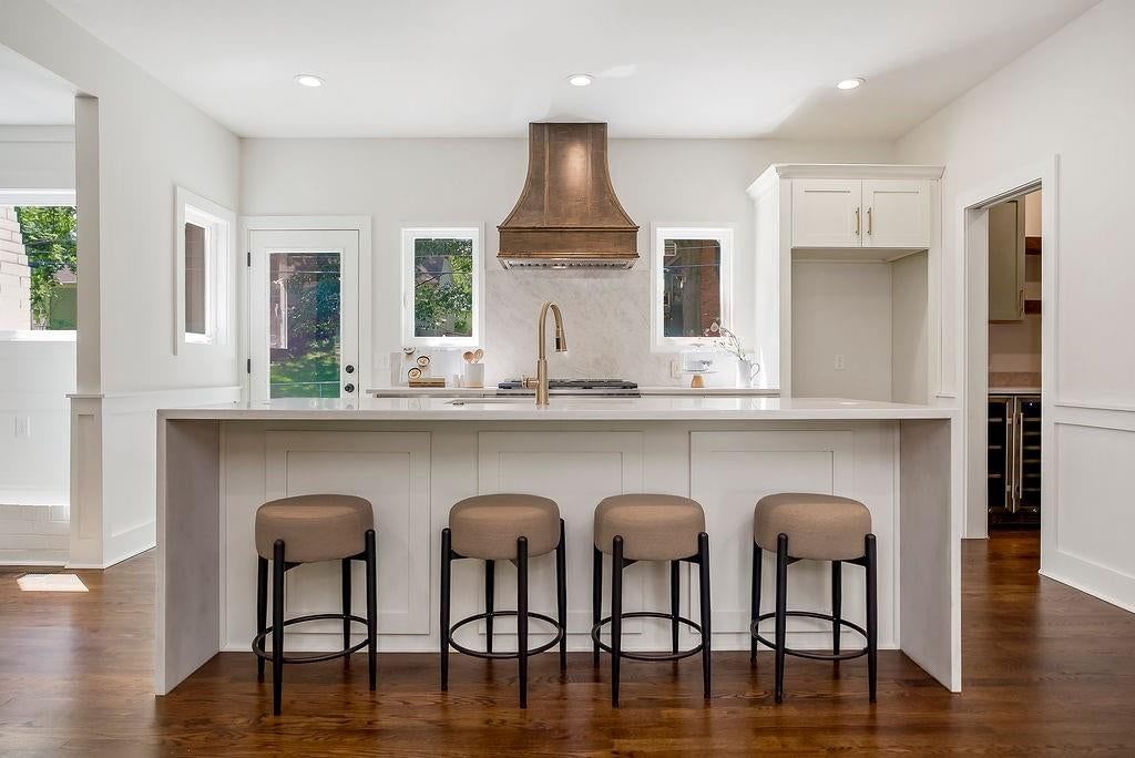 10120 Glenwood Street — photo 12