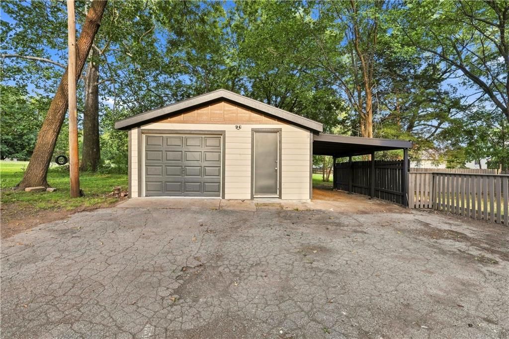 7001 Raytown Road — photo 26