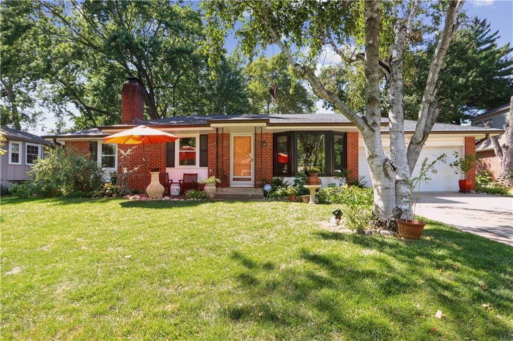 4026 N Tracy Avenue, Kansas City, MO: listing photo 2