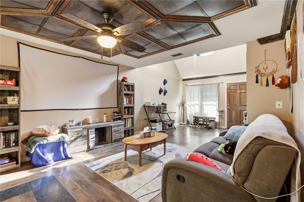 1862 Kingbird Lane — photo 6