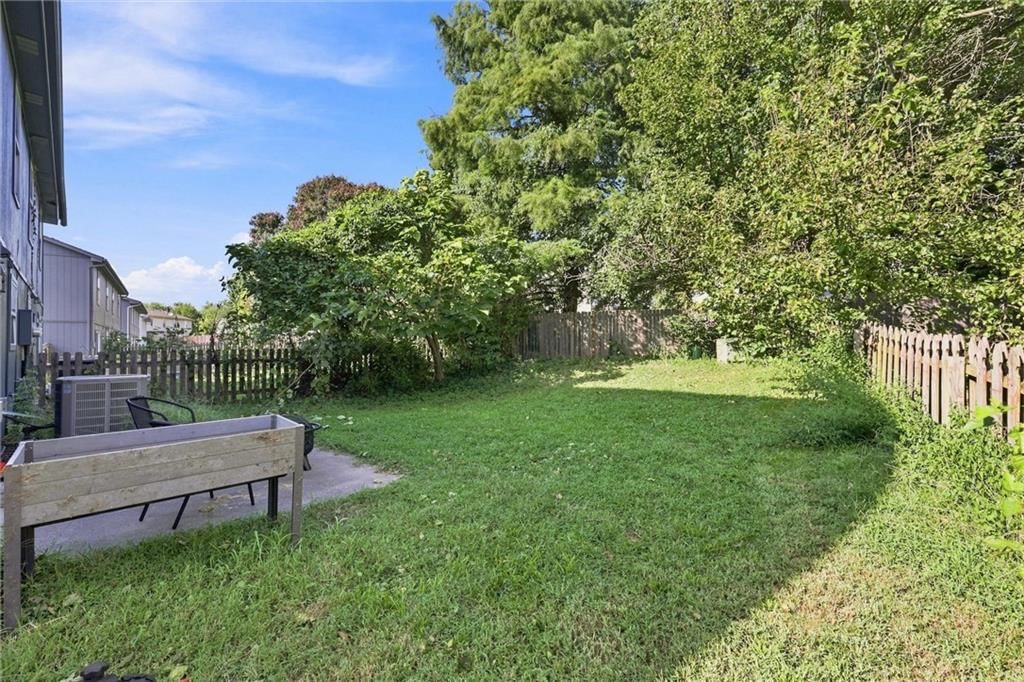 1862 Kingbird Lane — photo 16