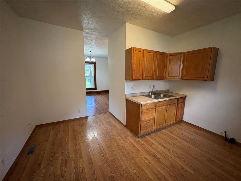 3203 S 22nd Street — photo 4