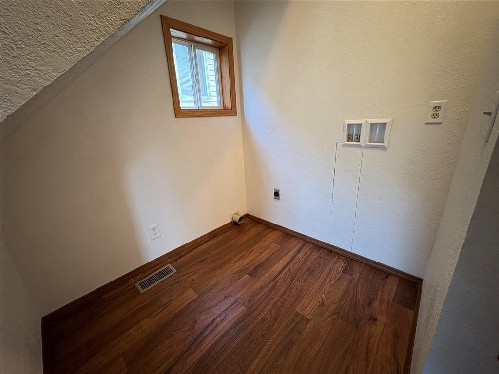 3203 S 22nd Street — photo 5