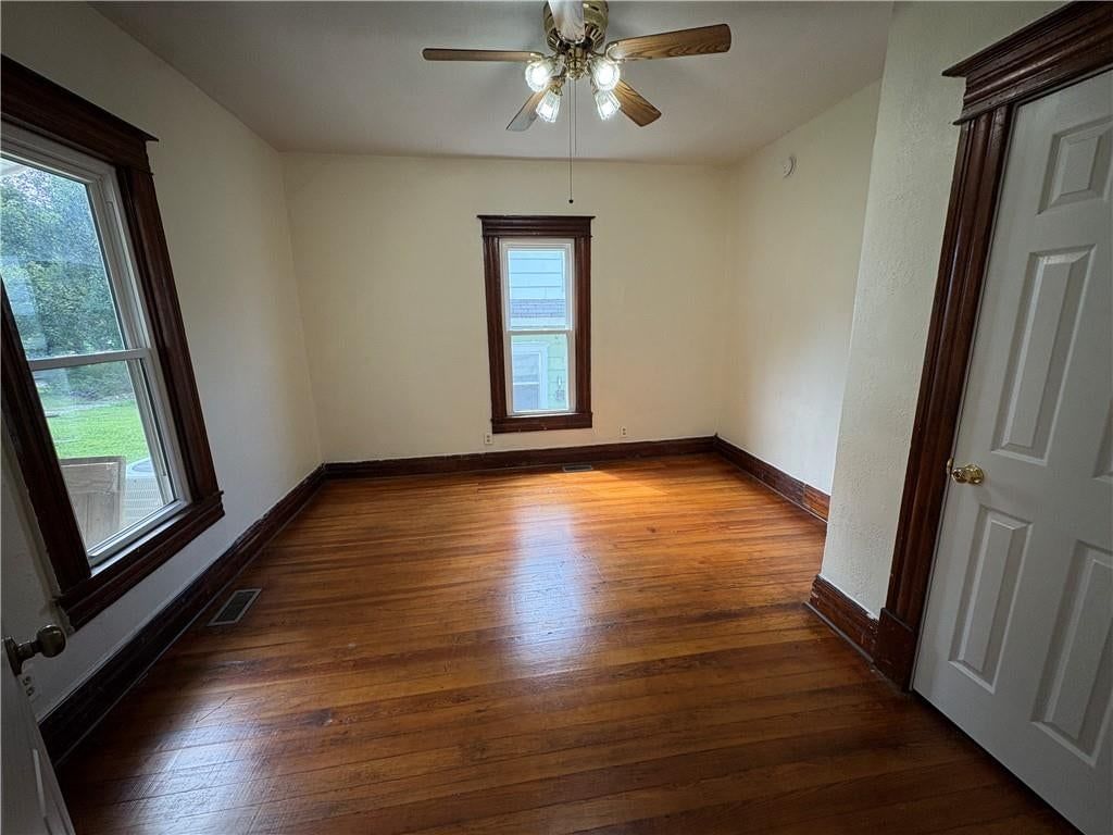 3203 S 22nd Street — photo 7